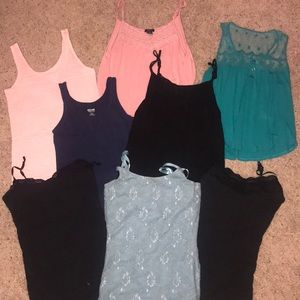 8 Tank tops (bundle)